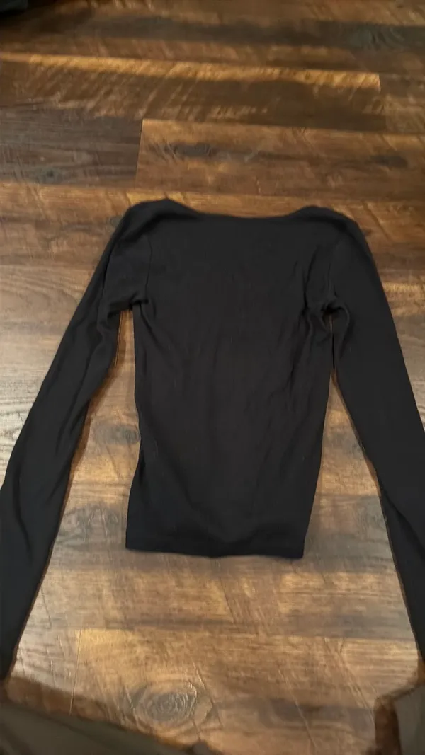 Aritzia Long Sleeve TNA Homestretch Black XS - Image 4