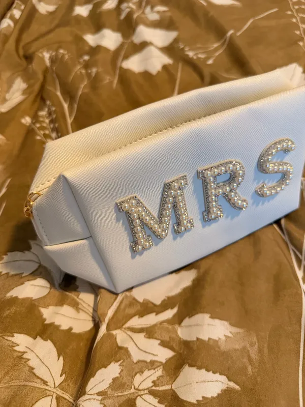 Wedding Mrs. Makeup bag White - Image 2
