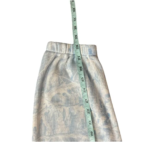 Boys Lie Blue Manhunt Kimmy Sweatpants Camo Medium Athleisure EUC Preppy - Image 7