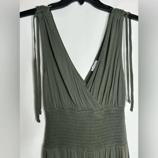LASCANA Jumpsuit in Dark olive Green Size 4. - Image 4