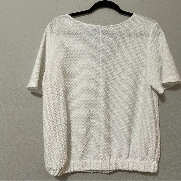 Sunday In Brooklyn White Textured Short Sleeve V Neck Sweater Womens M Top - Image 4