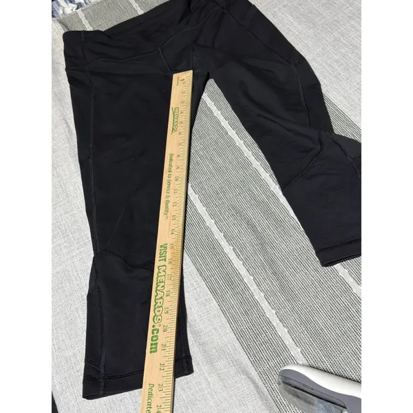 Lululemon Womens Black‎ Cropped Leggings Activewear Yoga Pants Size 8 - Image 2