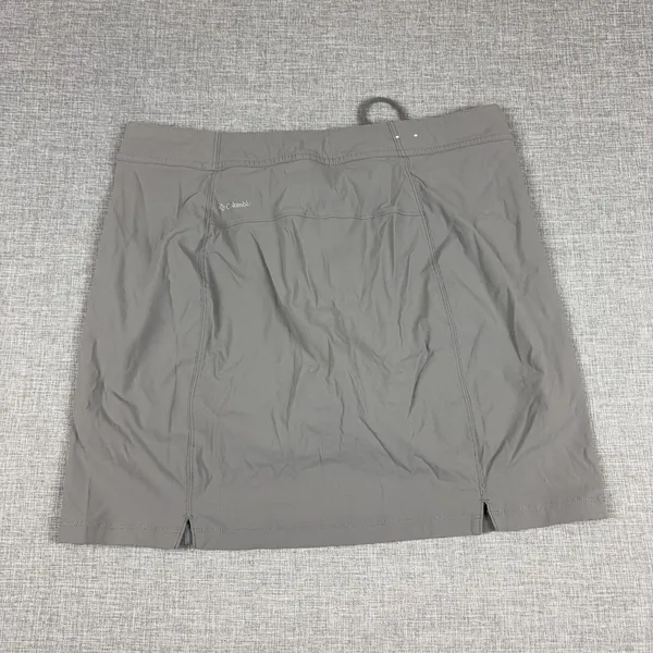 Columbia Womens 10 Gray Omni-Shield Skort Hiking Golf Outdoor Athletic Skirt - Image 2