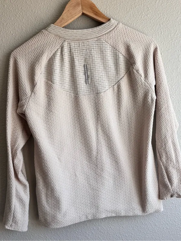 Nike Light Beige Waffle-Texture Long Sleeve - Image 2