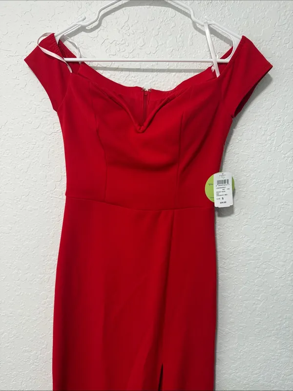 NWT WINDSOR Elegant Red Off-Shoulder Evening Gown Size 5/6 - Image 5