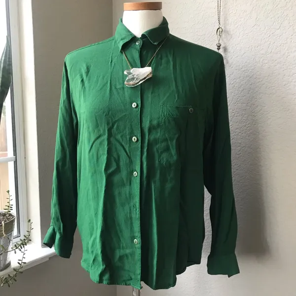 Vintage Green Button Down Size M - Image 2