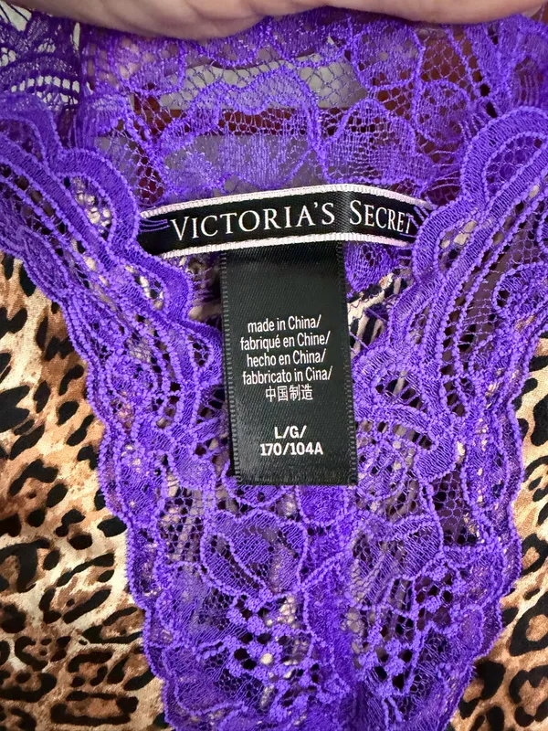 Victoria’s Secret silk slip dress/nightgown - Image 3