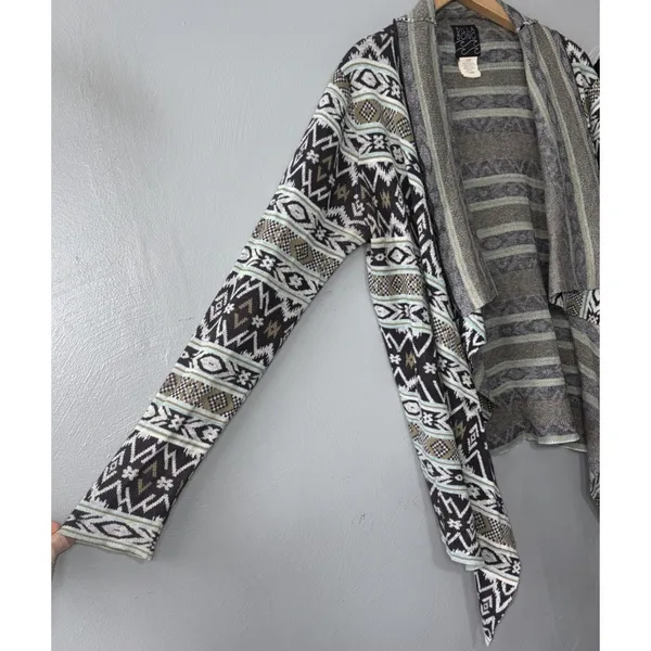 Billabong Drape Cardigan Size Large Aztec Boho Western Waterfall Coastal Cowgirl - Image 2