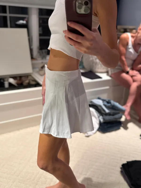 Motel Rocks White Pleated Jean Skirt - Image 3