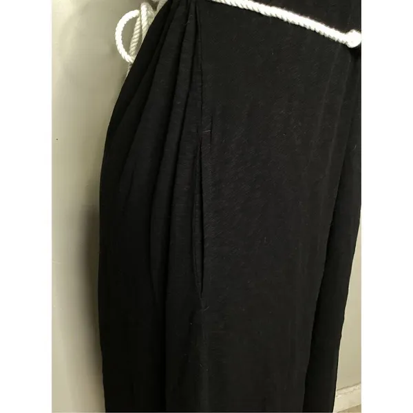 Free People black strapless dress with wood bead belt. Medium. Retails $70 - Image 9