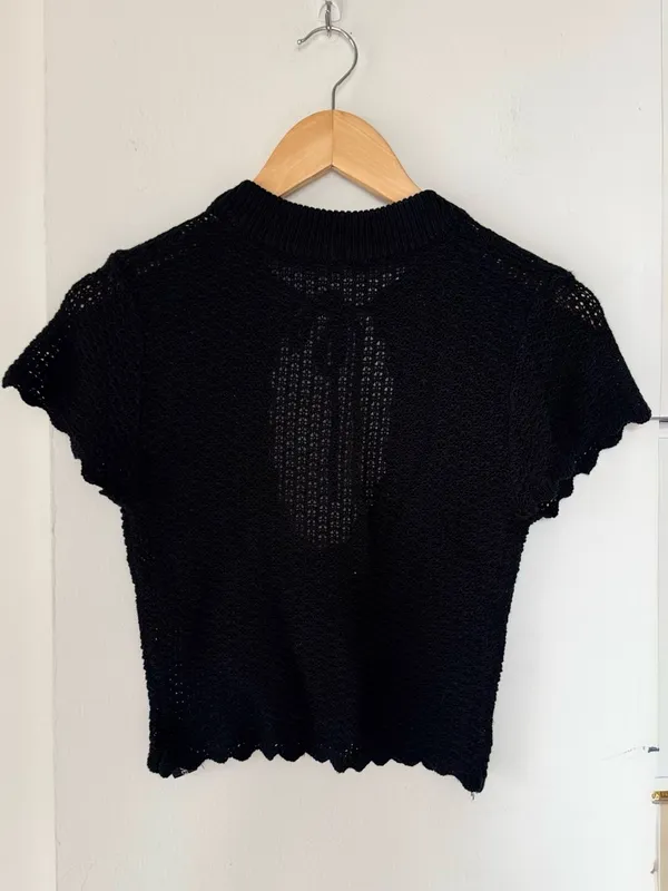Tiger Mist Black Open Knit Keyhole Crop Top Small Scalloped Festival Coquette - Image 8