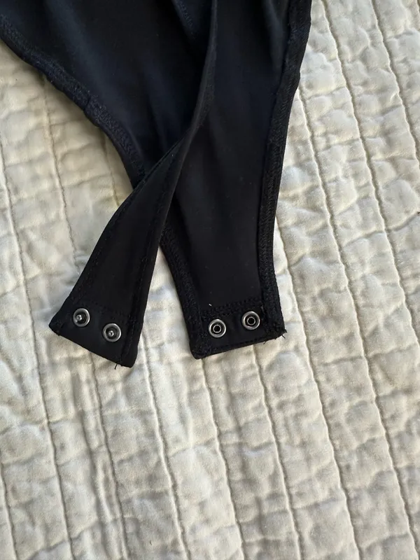 Abercrombie & Fitch Black Ruched Bodysuit - Image 4