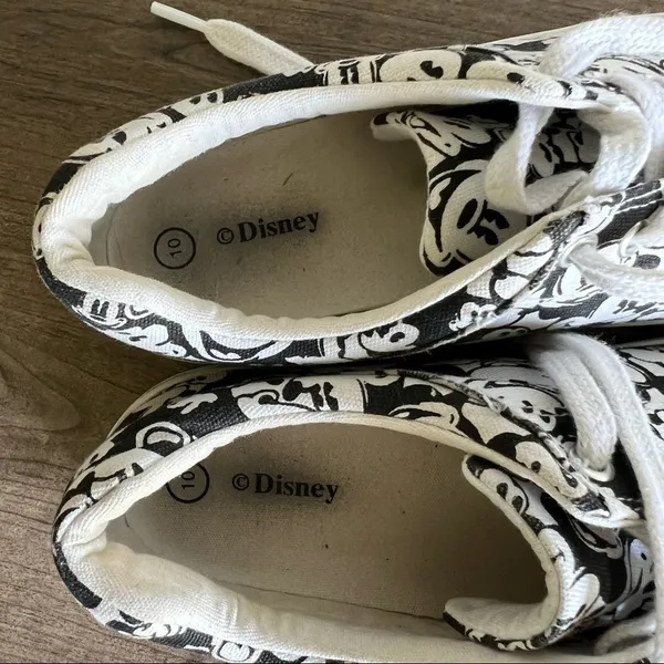 Disney Unisex Mickey Mouse Lace Up Low Sneakers Size 10 or 8.5 #028 - Image 8