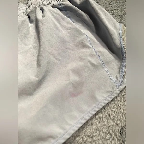 Lululemon light blue shorts 4 reg - Image 10