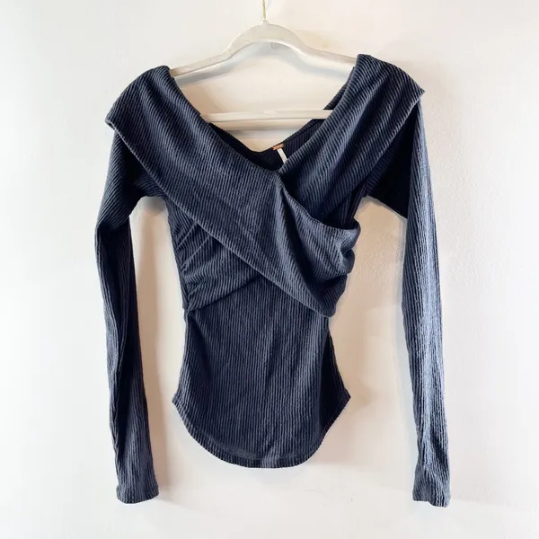 Free People Marley Off Shoulder Fitted Blouse Top Buffy Rib Poppy Seed Black XS - Image 4
