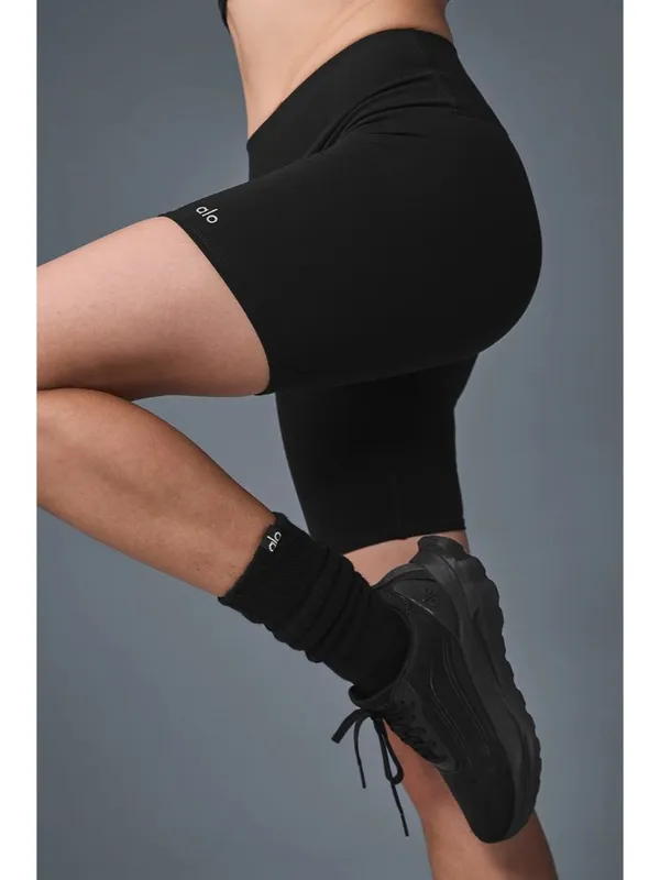 Alo Yoga High Waist Biker Shorts in Black Medium New Womens Leggings - Image 9