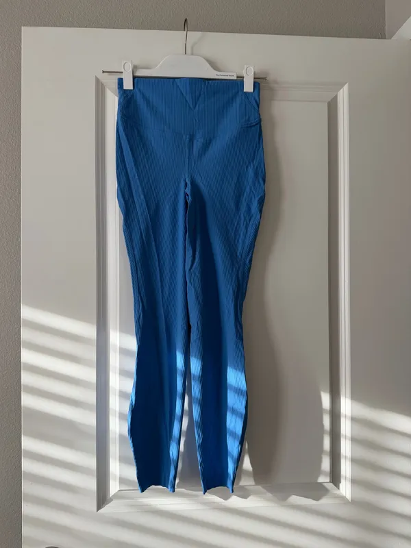 Lululemon Fast Free Ribbed Leggings - Image 2