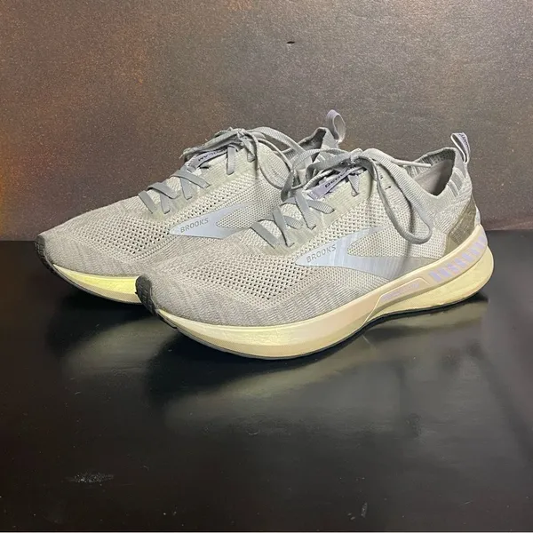 Brooks Bedlam 3 Women's Gray Knit Running Shoes 1203301B083 Size 9B - Image 3