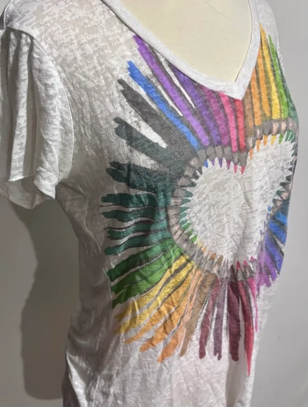 Delia's Vintage Y2K-era "Doe" Graphic White Burnout V-neck T-shirt - Image 4