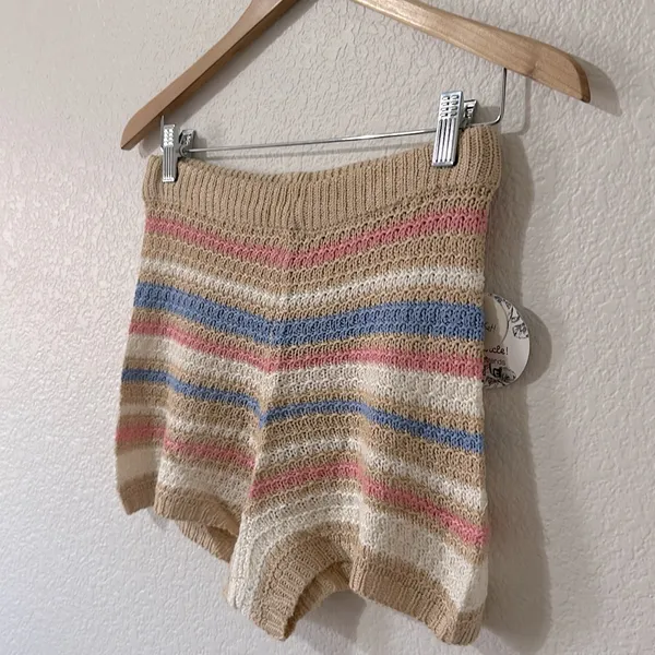 JOLIE & JOY By FCT Striped Knit Shorts - Image 4