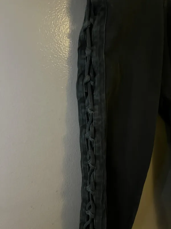 PINK Victoria's Secret Leggings Womens Medium Black Yoga Lattice Cutout - Image 3