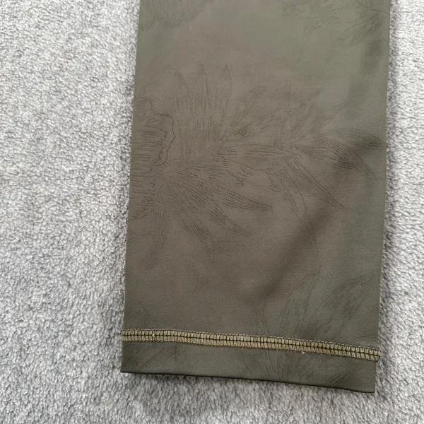 Zyia Active Cropped Leggings Women's 12 Olive Green Floral Print Gym Workout - Image 2