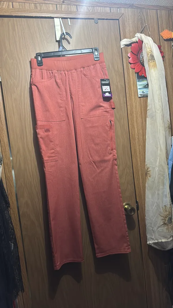 Dickies Scrubs Set  - Image 5