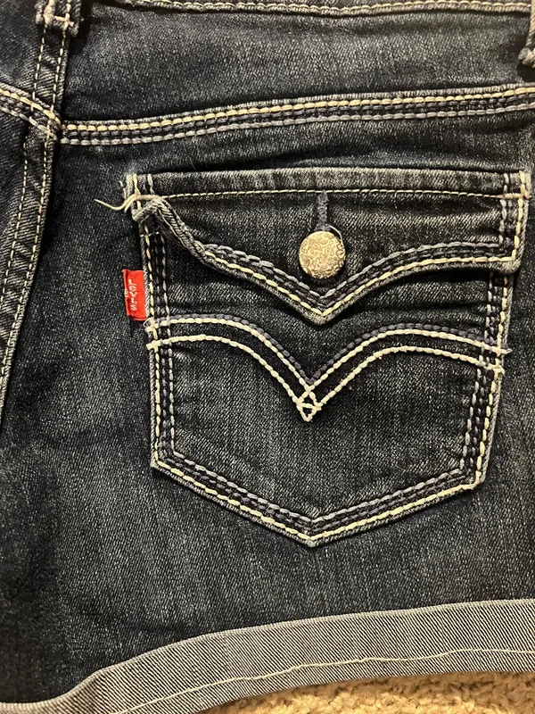 Levi's Dark Blue Rolled Hem Denim Midi Shorts - Image 4