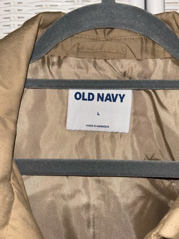 Old Navy Bomber Jacket - Image 5