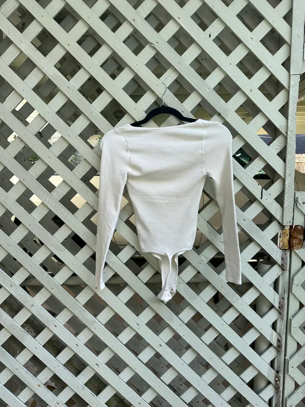 Free People Meg Seamless V-Neck Long-Sleeve Bodysuit - Image 7