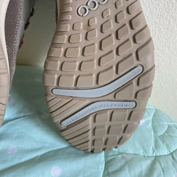 ECCO Women’s Shoes size 38 fits 7 / 7.5 - Image 15