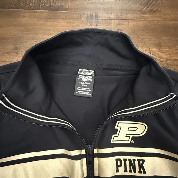 Victoria's‎ Secret PINK 5th & Ocean Purdue Boilermakers Metallic 3/4 zip XS top - Image 3