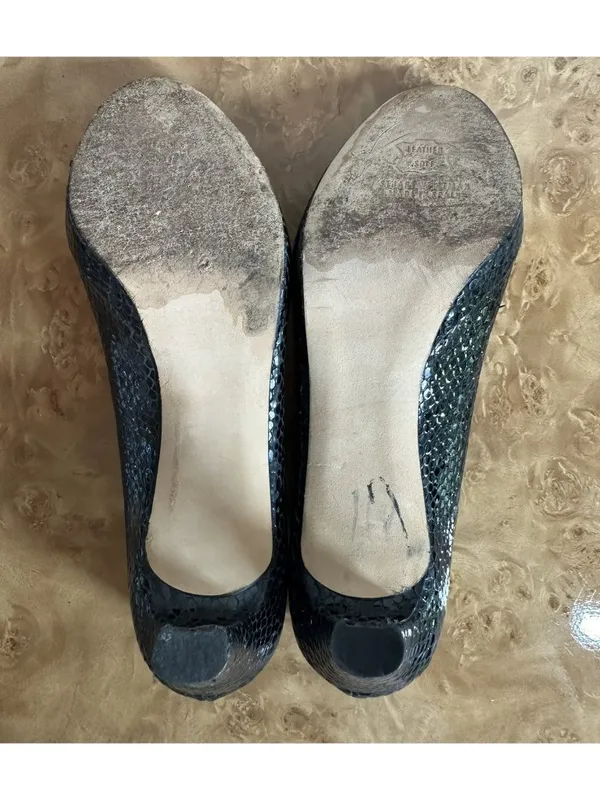 Stuart Weitzman Black Patent Reptile Embossed Peep Toe Pumps Heels 8 N - Image 6
