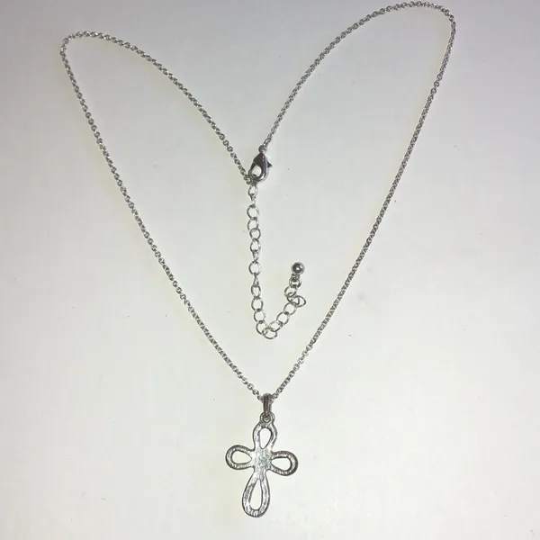 Silver Tone Flower Cross Rhinestone Pendant Necklace - Image 6