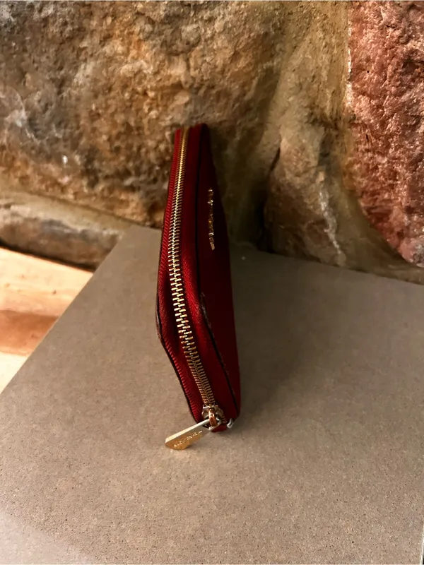 Michael Kors Saffiano Wallet in Burgundy with Gold Hardware - Image 6