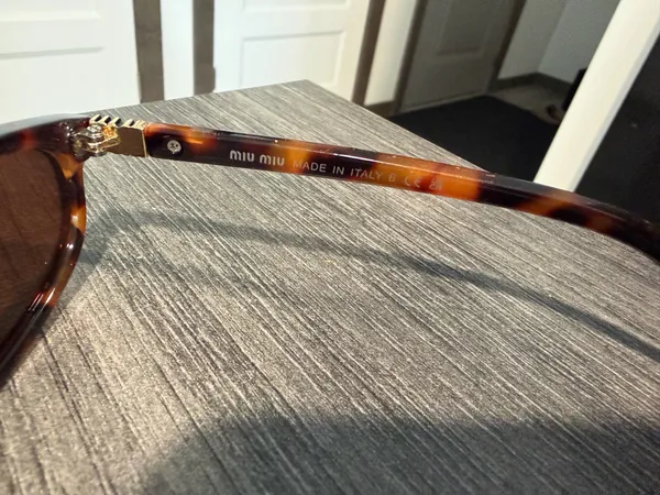 Sunglasses Brown - Image 6