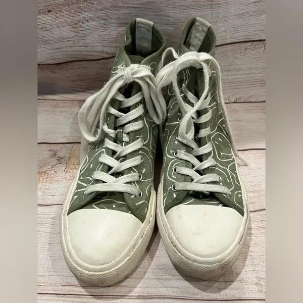 The Smiley® company High-Top green Sneaker size 8 American Eagle. - Image 3