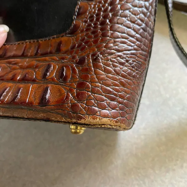 Brahmin Brown Black Croc Embossed Minimalist Western Coastal Quiet Luxury Bag - Image 7