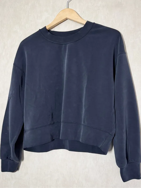 Lululemon Women’s Softstreme Perfectly Oversized Cropped Crew in Gray Black 4 - Image 4