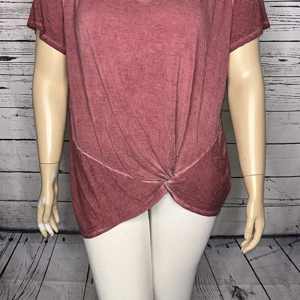 Maurices 24/7 NWT Size 2 Washed Purple Crochet Lace Knot Hemline Knit Top Shirt - Image 3