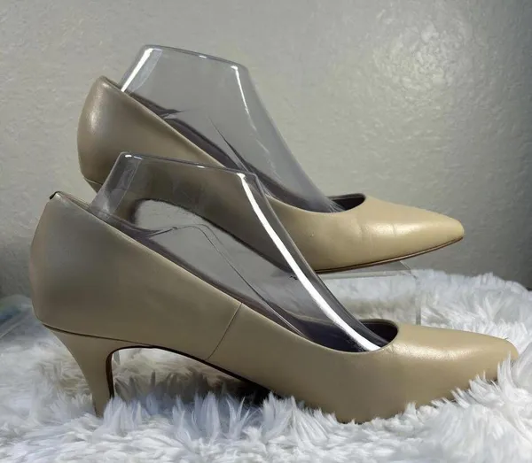 COLE HAAN Women's The Go-to Park Pump Nude Size 9B Closed Toe 65mm - Image 3