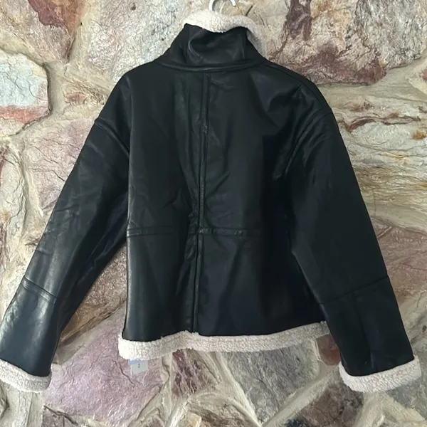Commense Fleece Lined Faux Leather Jacket size small - Image 5