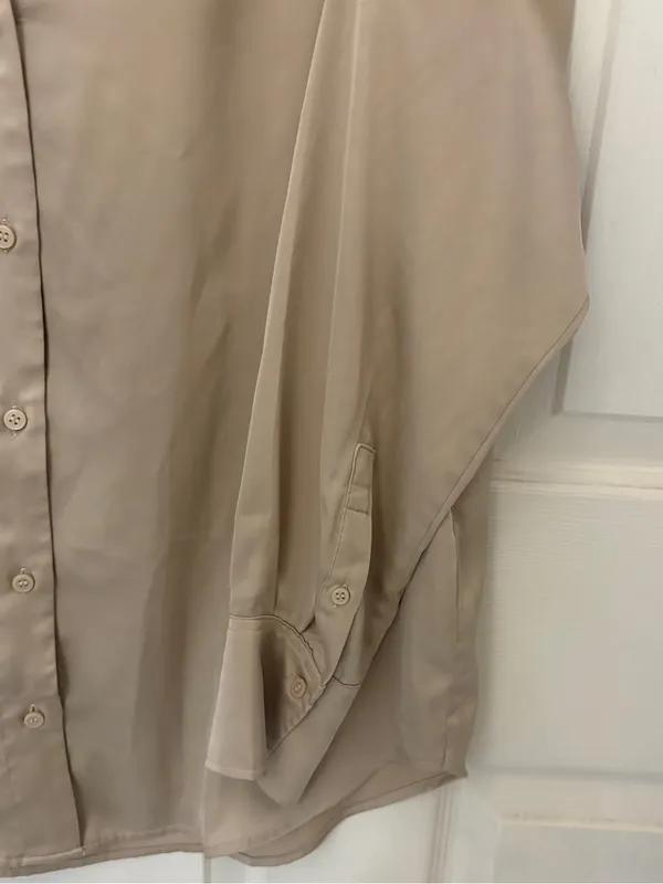 H&M Silky V-Neck Button Down Blouse in Light Taupe - Image 5