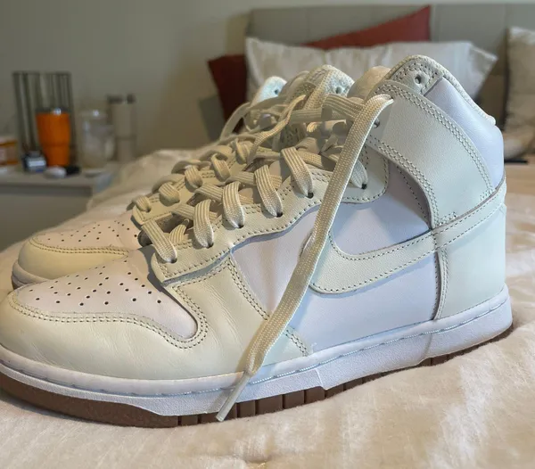 Nike Women’s Dunk High Sail Gum - Image 4