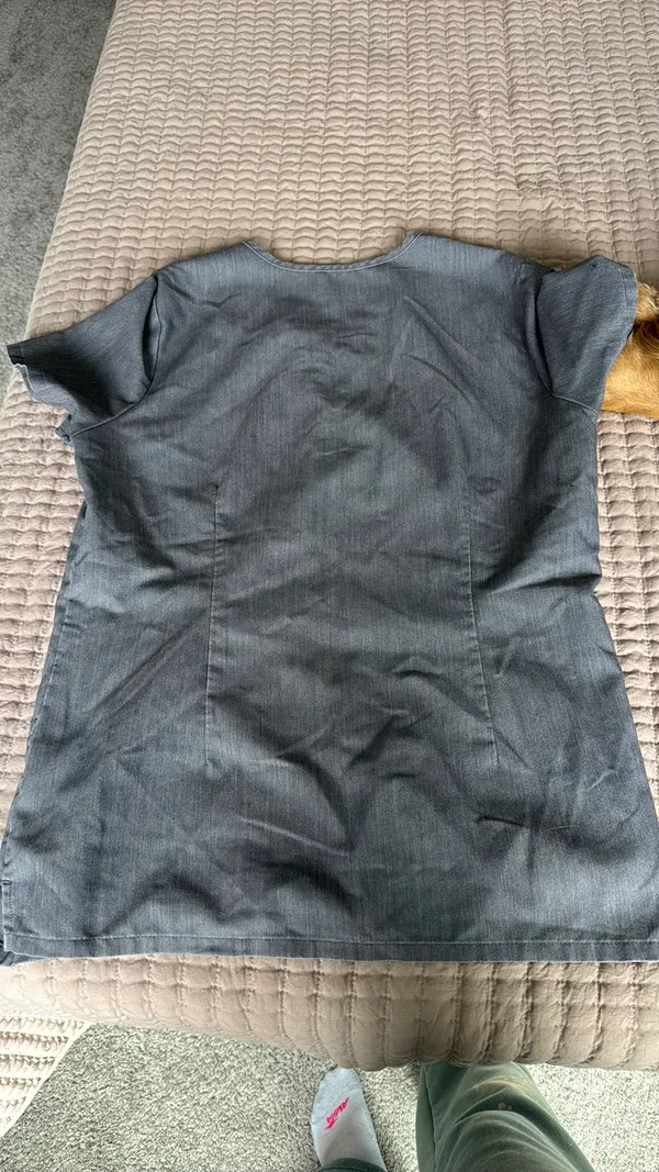 FIGS Scrub Top - Image 3