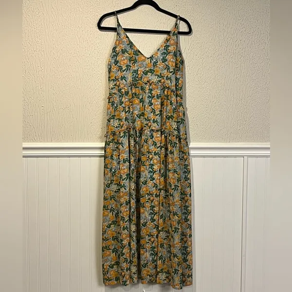Lush Tropical Floral Spaghetti Strap Dress size small - Image 3