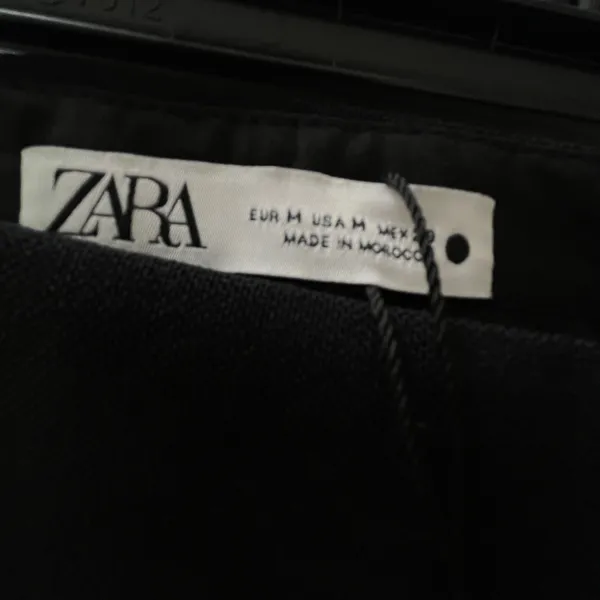 MWT Zara Elegant Black Women's Skirt Size M - Image 4