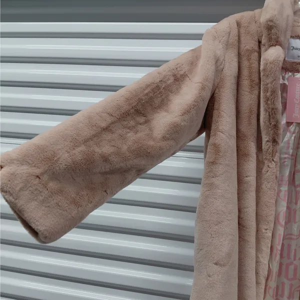 Juicy Couture Women’s Medium Dusty Pink Teddy Trench Faux Fur Coat Y2K Plush - Image 10