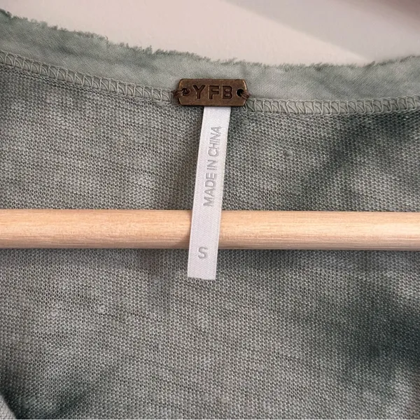 Young Fabulous Broke Green Linen Tie Dye Top‎ Size Small - Image 3
