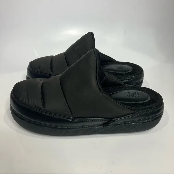 Urban outfitters Lily puffer slip on shoes slippers black womens size 7‎ trendy - Image 2